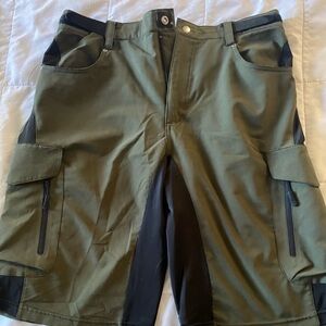 !! MENS MOUNTAIN BIKING/HIKING SHORTS !!